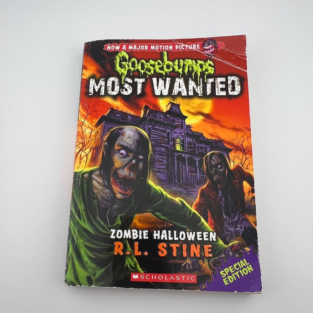 Goosebumps Most Wanted Zombie Halloween R.L. Stine Special‎ Edition 2014